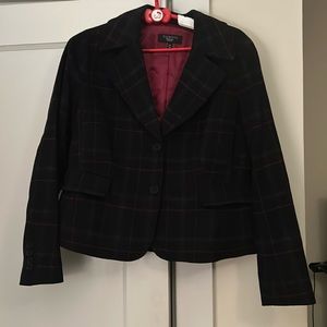 NWOT Talbots blazer. Size 14p.